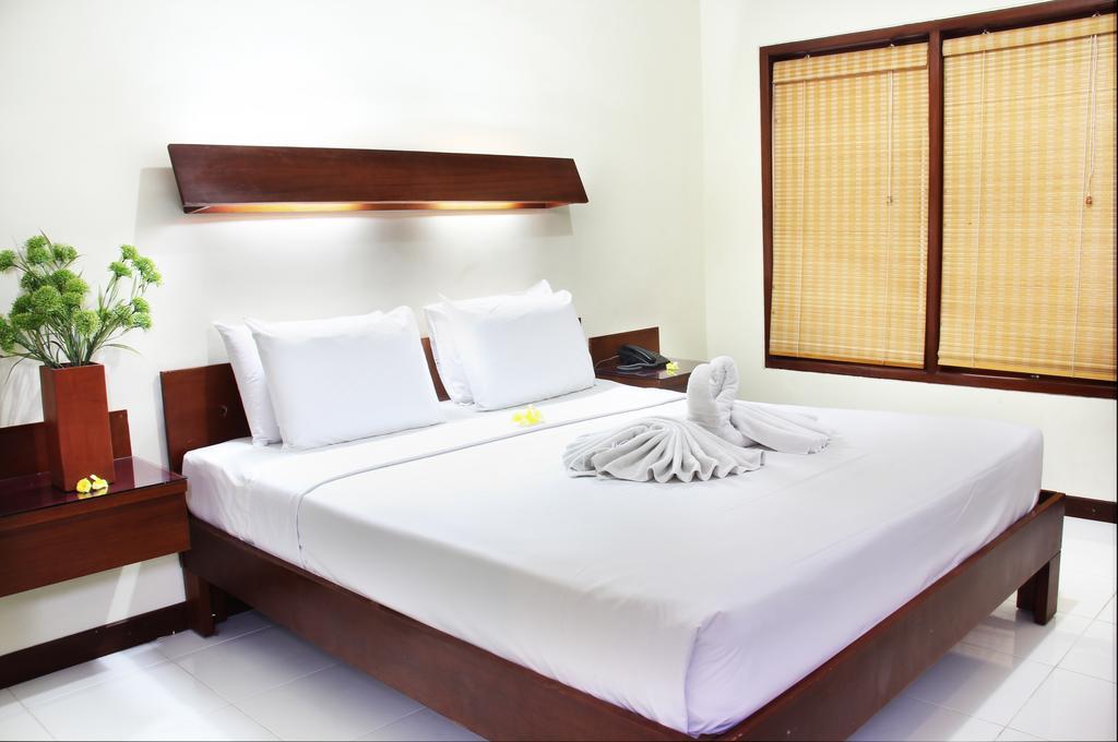 Paradiso Beach Inn Kuta Lombok Extérieur photo