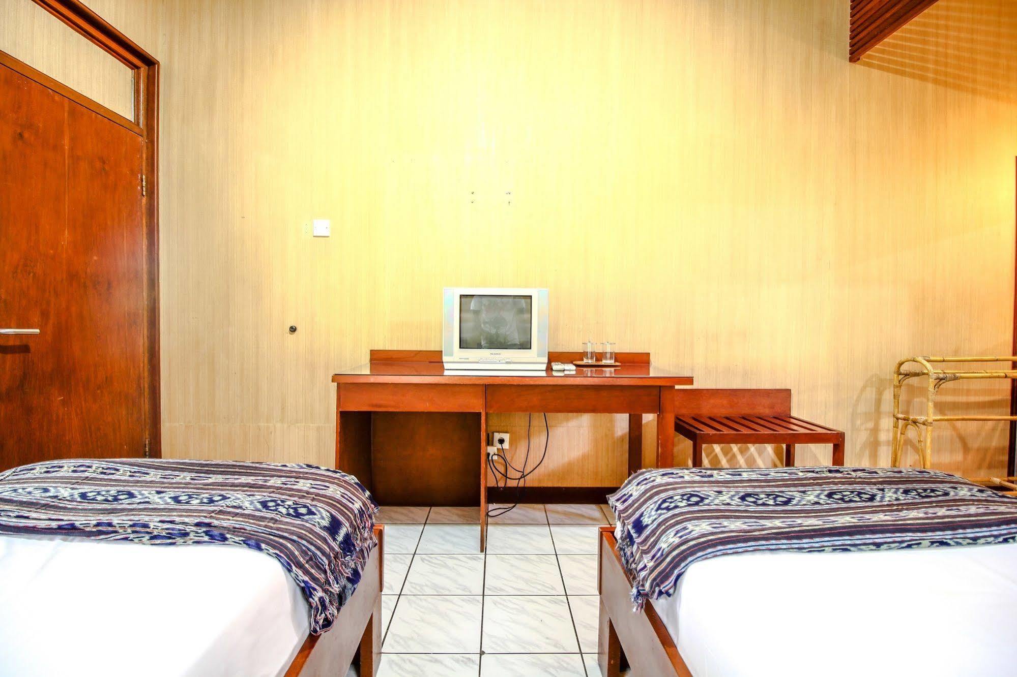 Paradiso Beach Inn Kuta Lombok Extérieur photo