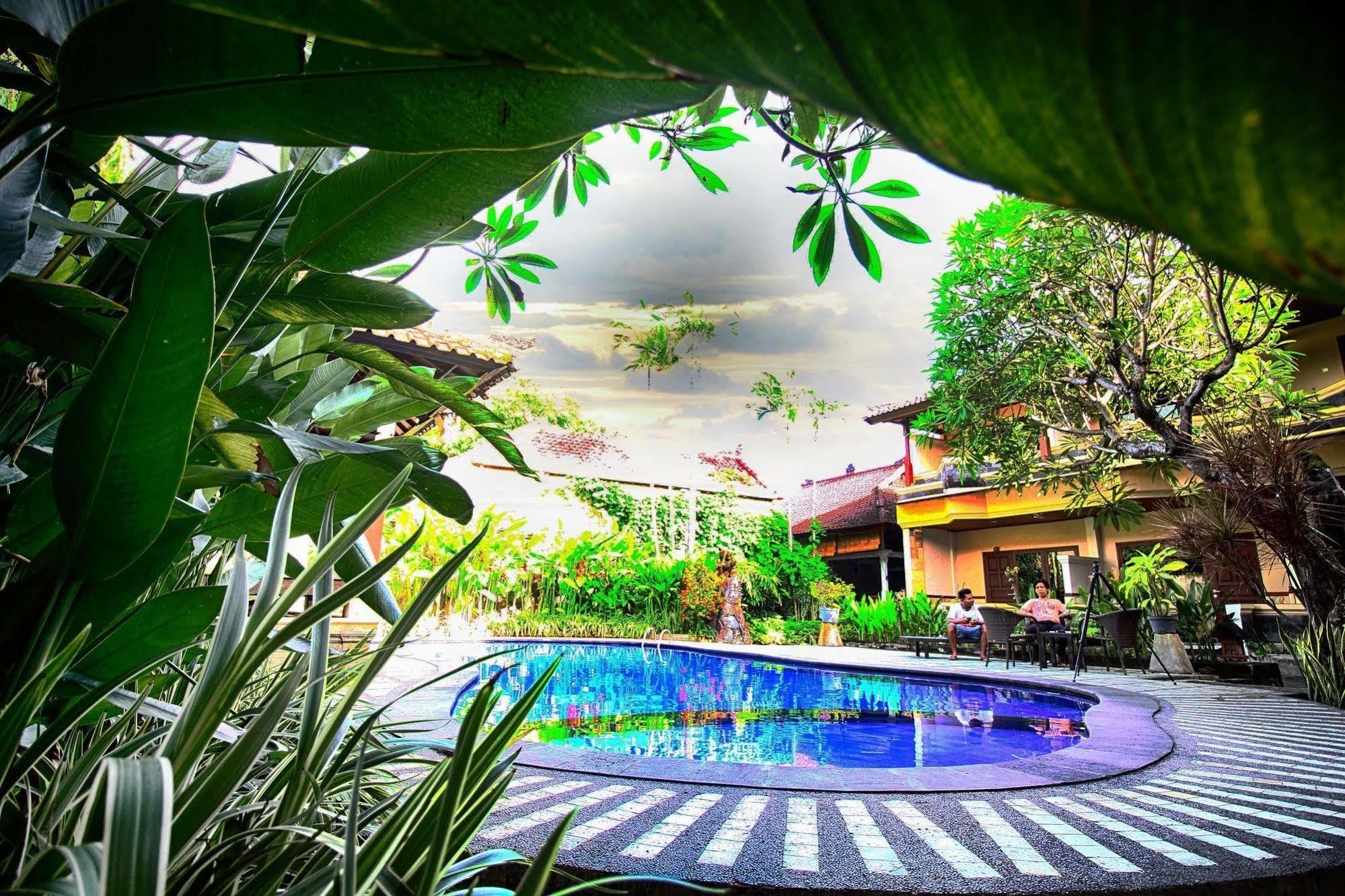 Paradiso Beach Inn Kuta Lombok Extérieur photo