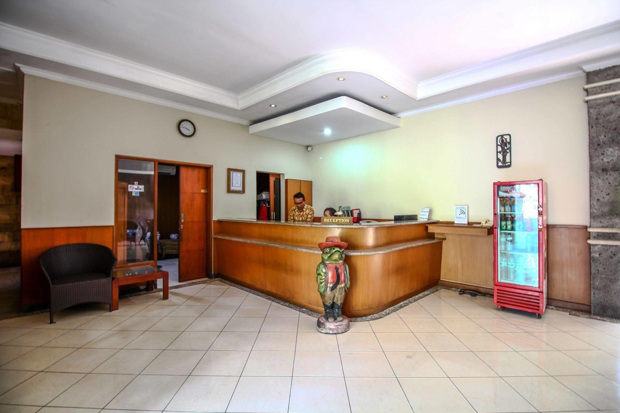 Paradiso Beach Inn Kuta Lombok Extérieur photo